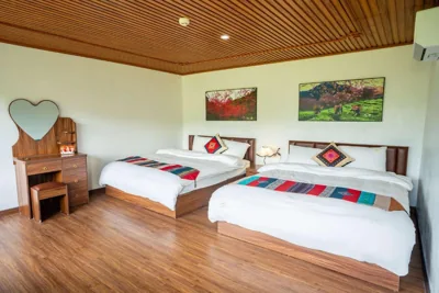Familienzimmer mit Bergblick — JK Sapa Homestay & Swimming Pool